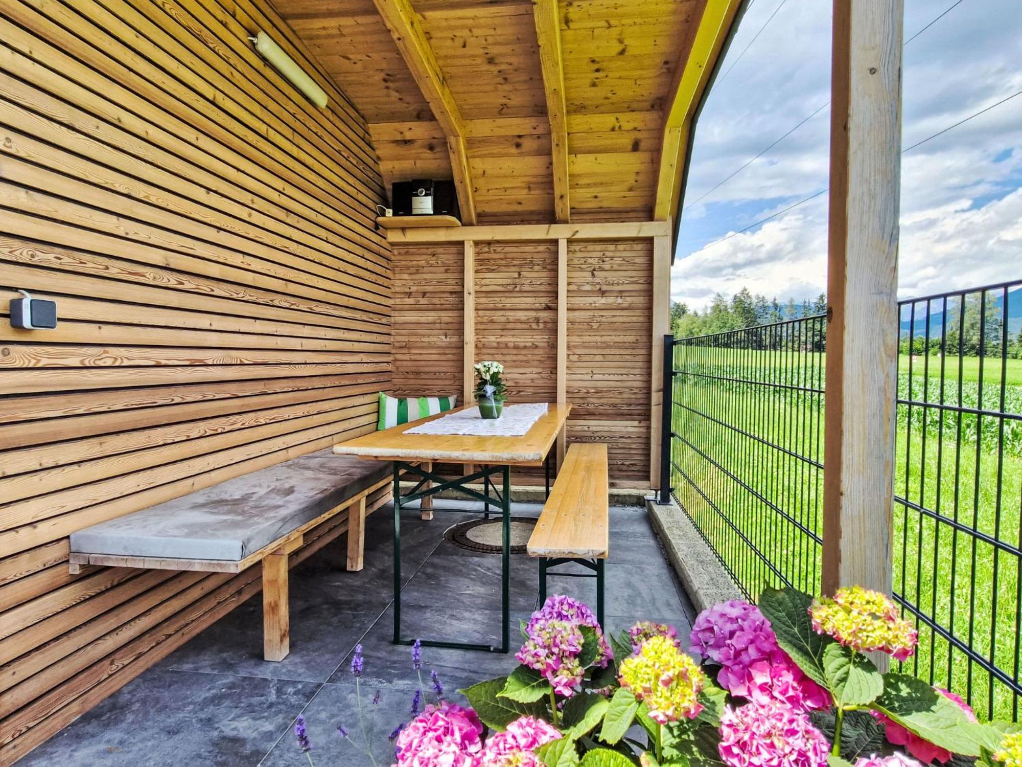 Apartment Ferienwohnung Sabine By Interhome Oberperfuss Eksteriør billede